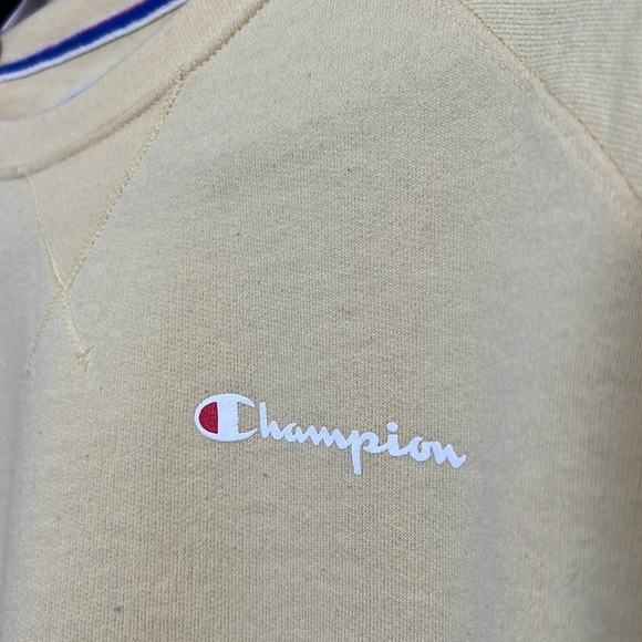 Champion Yellow Crewneck Sweatshirt XS - Picture 3 of 3